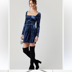 NWT Francesca’s Velvet Dress Blue Size XL Square Neck Sleeve Romantic 90’s Hoco